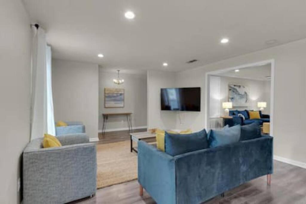 פנסקולה Quiet Relaxing Home - Close To Downtown & Beach 4Br-2Bt מראה חיצוני תמונה