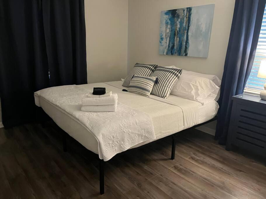 פנסקולה Quiet Relaxing Home - Close To Downtown & Beach 4Br-2Bt מראה חיצוני תמונה