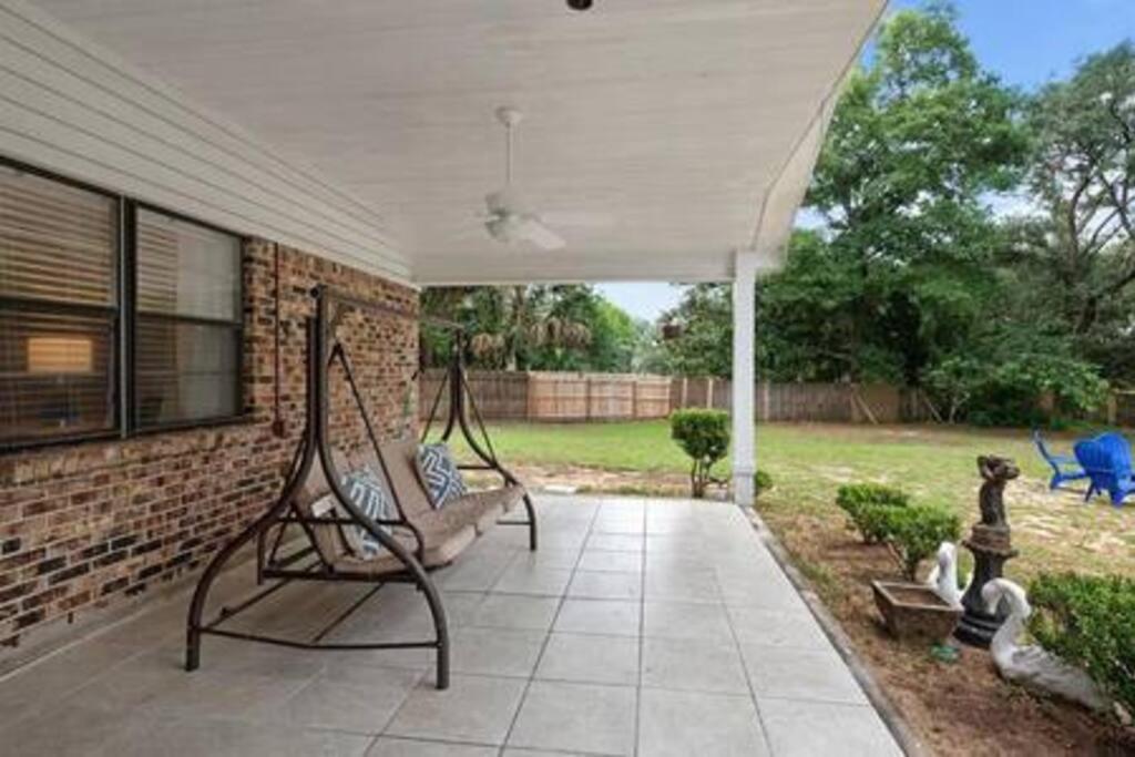 פנסקולה Quiet Relaxing Home - Close To Downtown & Beach 4Br-2Bt מראה חיצוני תמונה